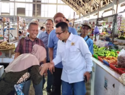 Bawazier Hidupkan Pasar Batang: Pedagang Disediakan Akses Digital dan Internet Gratis